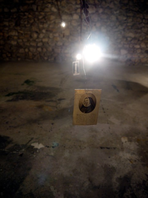 13Tout se perd18 détail